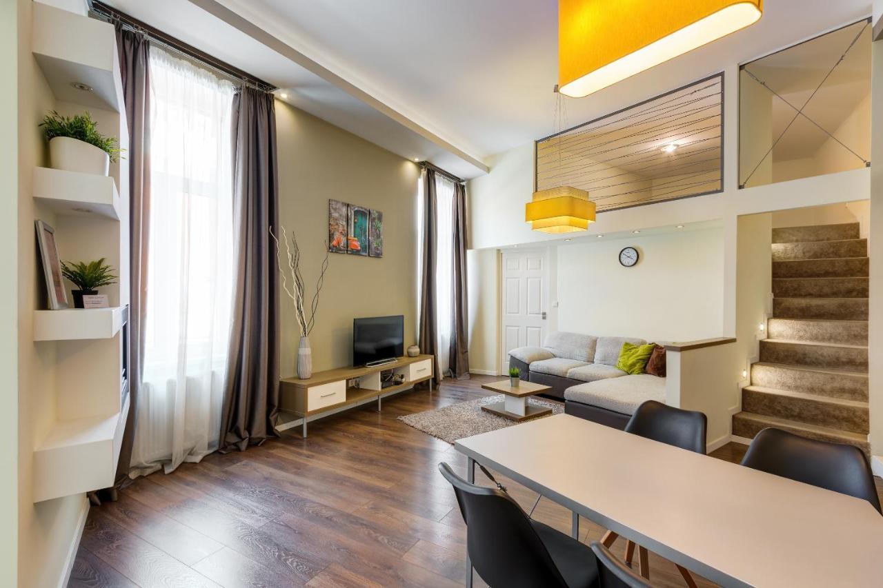 Spacious & Stylish Apartment In Downtown Budapest Eksteriør bilde