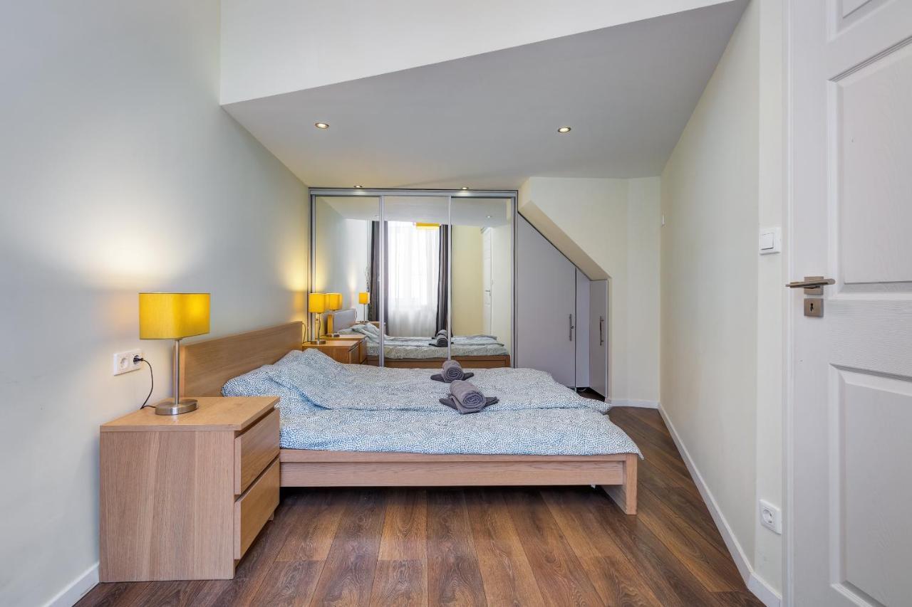 Spacious & Stylish Apartment In Downtown Budapest Eksteriør bilde