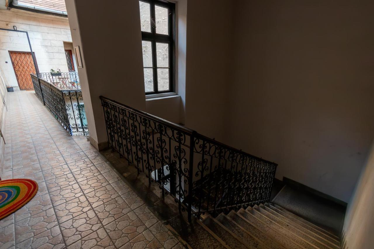 Spacious & Stylish Apartment In Downtown Budapest Eksteriør bilde