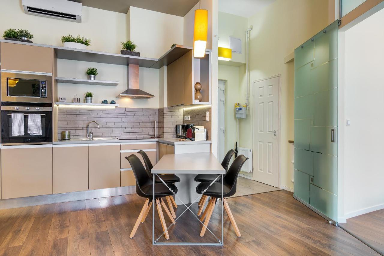 Spacious & Stylish Apartment In Downtown Budapest Eksteriør bilde