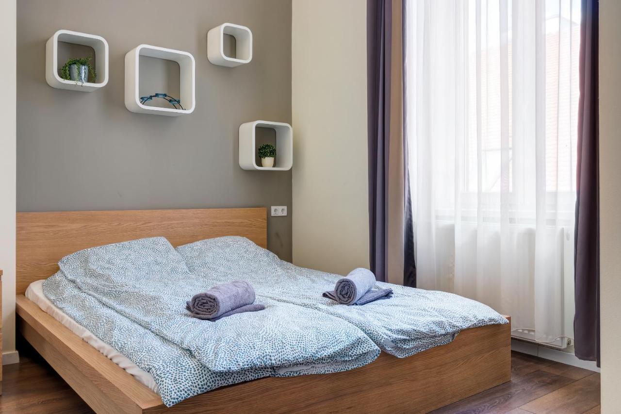 Spacious & Stylish Apartment In Downtown Budapest Eksteriør bilde